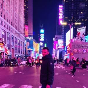 Meet your Posher, Orestis